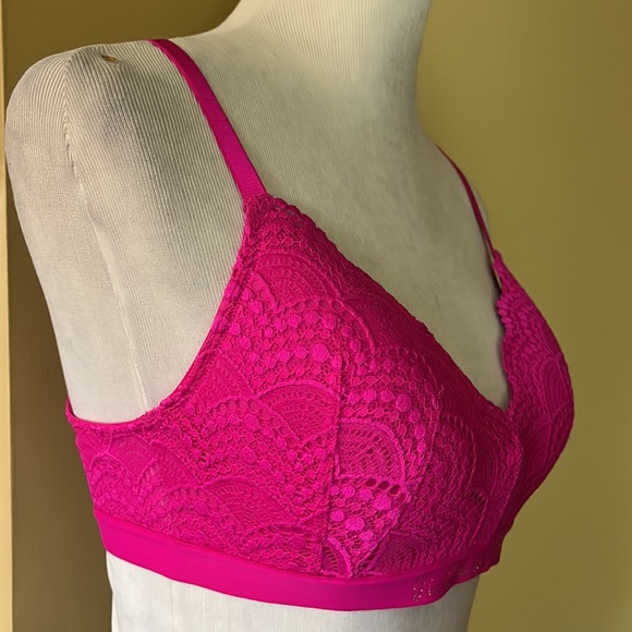 VICTORIA SECRET Size 36C PINK Barbie Wireless Lace Pad Cup Glitter Logo $69 NEW - Picture 13 of 15